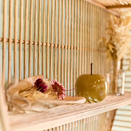 Cozy Apartment With A View In サン・ミニアート エクステリア 写真